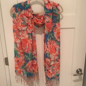 Lilly Pulitzer Murfee scarf wrap